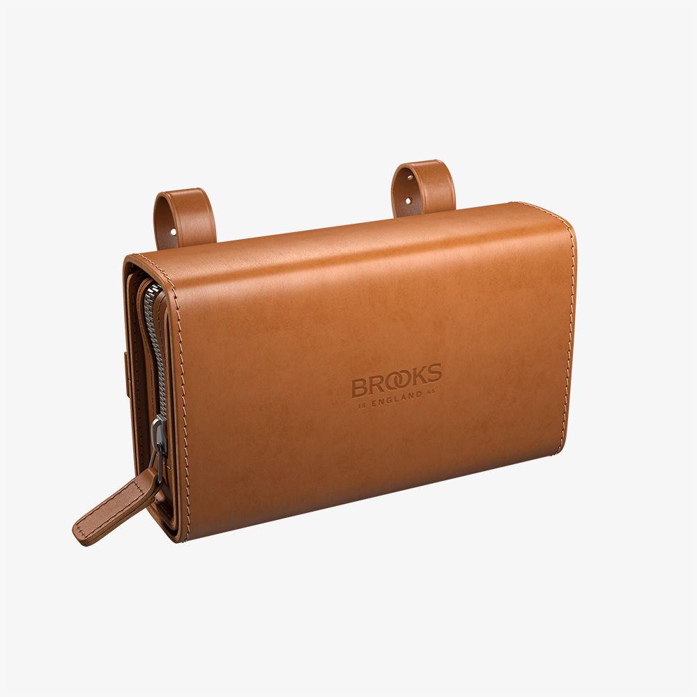 D-Shaped Saddle Bag