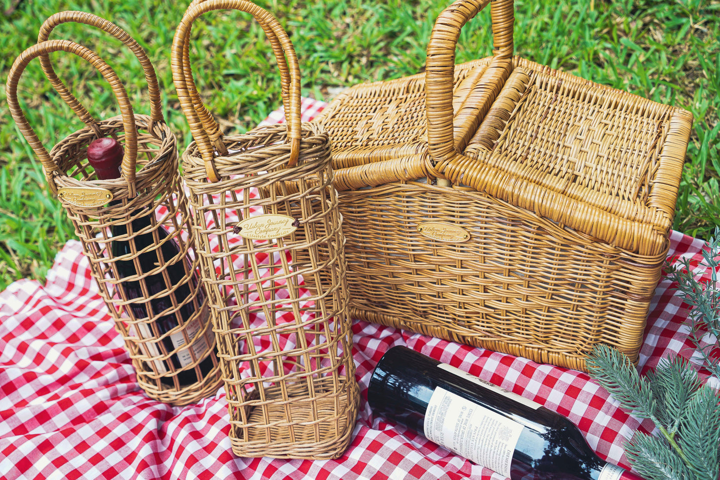 Square Wine Carrier